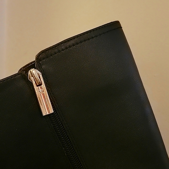 Tommy Hilfiger Frankly 2 boots size 8.5 m - Picture 9 of 11